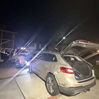 United Towing & Transport - My car safely home - Towing Near Me - Burbank, California United Towing & Transport - My car safely home - Towing Near Me - Burbank, California