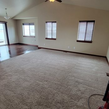 Clean Slate Cleaning - Finished move out, windows, blinds, wood floors shining like they are brand new again! - Home Cleaning Near Me Clean Slate Cleaning - Finished move out, windows, blinds, wood floors shining like they are brand new again! - Home Cleaning Near Me