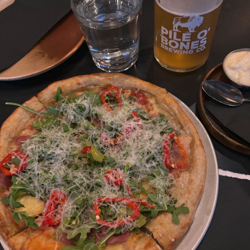 Delicious pie & pint Delicious pie & pint
