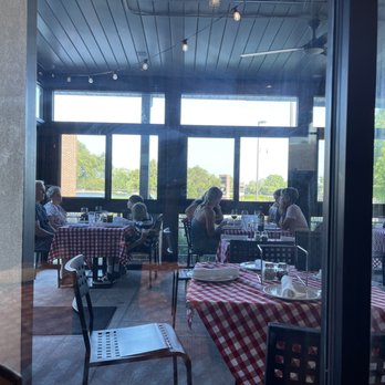 Grimaldi's Pizzeria - Patio seating - Desserts Near Me - Wichita, Kansas