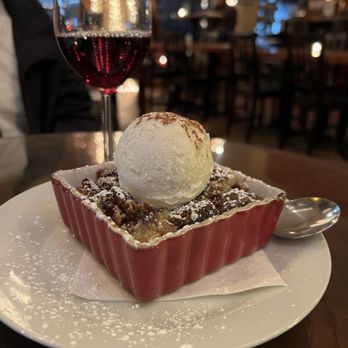 Ciao! Cafe & Wine Lounge - Hawaiian Bread Pudding - Italian Near Me - Chicago, Illinois
