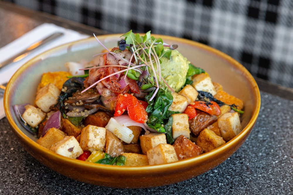 THE BRO’KIN YOLK - Updated June 2025 - 184 Photos & 234 Reviews - 12580 ...