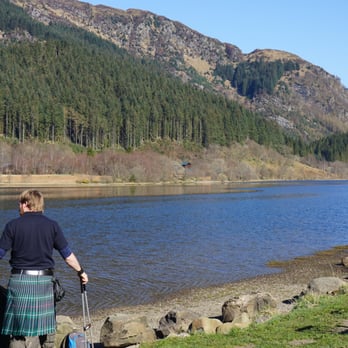 Rabbie's Tours - First loch stop - Mac's the one in the kilt with the trash bag - Tours Near Me - Edinburgh, EDH