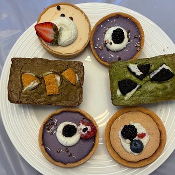 Oishiii Sweets - Brownies & tarts - Desserts Near Me - Toronto, Ontario