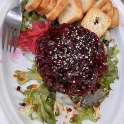 Toby - Beetroot tartar
