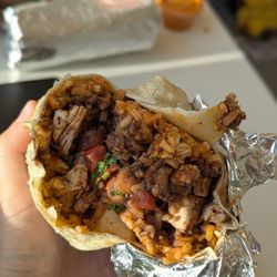 Papalote Mexican Grill - Pollo asado burrito