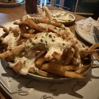 Capons Chophouse - American Near Me - Hackensack, New Jersey