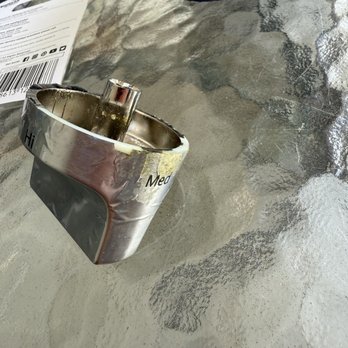Whirlpool Corporation - This is one of the cheap foil covered plastic knobs for $60.00. - Ellenwood, Georgia Whirlpool Corporation - This is one of the cheap foil covered plastic knobs for $60.00. - Ellenwood, Georgia