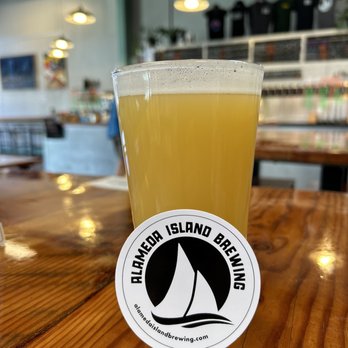Alameda Brewing - Breweries Near Me - Alameda, California