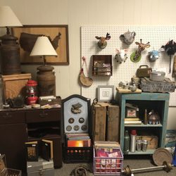 Famous Nameless Antiques