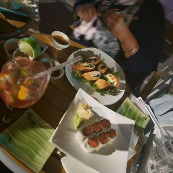 Tenzan - Shumai Maki Maki Chicken Spicy Tuna Roll and Sangria - Sushi Bars Near Me - New York, New York Tenzan - Shumai Maki Maki Chicken Spicy Tuna Roll and Sangria - Sushi Bars Near Me - New York, New York