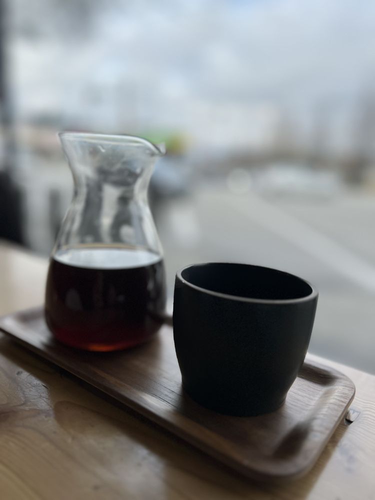 PALLET COFFEE ROASTERS CAFE Updated August 2024 95 Photos & 49 Reviews 1398 Kingsway