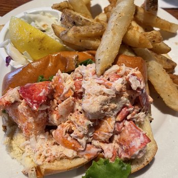Boston Sail Loft - Lobster Salad Roll - Bars Near Me - Boston, Massachusetts