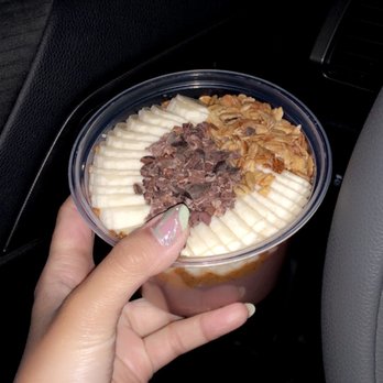 Awesome juice bar - PB Bowl - Juice Bars & Smoothies Near Me - Glenview, Illinois