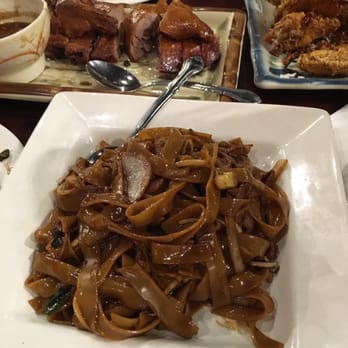 Pagoda - Beef chow fun - Dim Sum Near Me - Roseville, Minnesota Pagoda - Beef chow fun - Dim Sum Near Me - Roseville, Minnesota