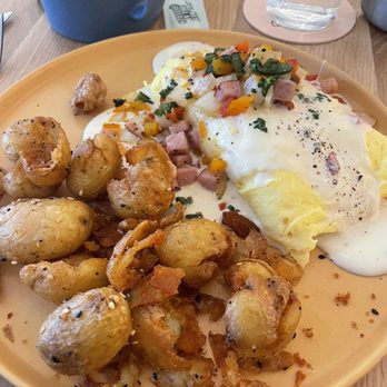 Honeybee Bruncherie - 600 miles to Denver omelette-the queso and veggies were beyond scrumptious. However, the potatoes stole the show! - Breakfast & Brunch Near Me - Humboldt, Kansas Honeybee Bruncherie - 600 miles to Denver omelette-the queso and veggies were beyond scrumptious. However, the potatoes stole the show! - Breakfast & Brunch Near Me - Humboldt, Kansas