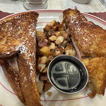 Garden State Diner - Monte Cristo - Diners Near Me - Newark, New Jersey Garden State Diner - Monte Cristo - Diners Near Me - Newark, New Jersey
