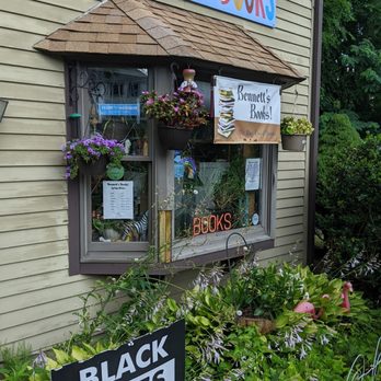 Bennett's Books - Bookstores Near Me - Deep River, Connecticut