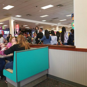Chuck E. Cheese - Pizza Near Me - Newark, California