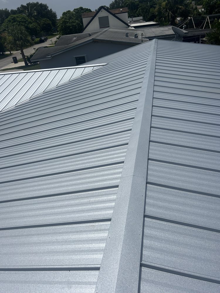 Slide of FoxHaven Roofing Group