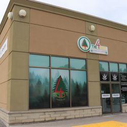 The 4SSST - Exterior of the 4ssst cannabis dispensary in the big box shopping plaza on Welwood drive in Uxbridge, Ontario.