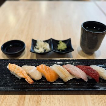 Ananto Sushi - 7 piece sushi set - Japanese Near Me - Stevenson Ranch, California
