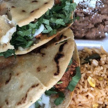 Rudy's Kitchen - Al pastor Gordita platter - Mexican Near Me - Frisco, Texas
