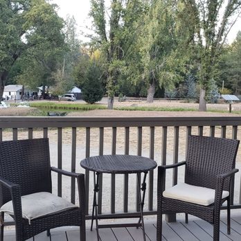 Mandala Springs - Cottage deck - Venues & Event Spaces Near Me - Cobb, California