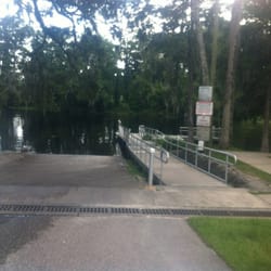 Dunnellon City Hall & Boat Ramp - Boat ramp and dock.