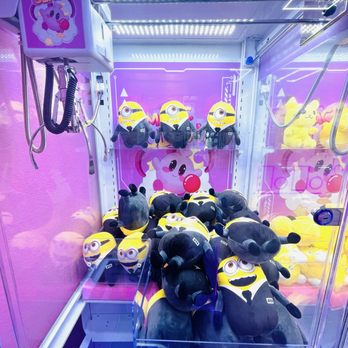 Magic Claw - Toy Stores Near Me - Las Vegas, Nevada Magic Claw - Toy Stores Near Me - Las Vegas, Nevada