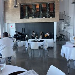 The MODERN Kitchen and Bar