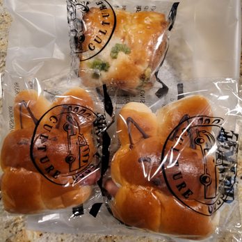 Bake Culture - Scallion & pork floss roll and hot dog bunnies - Bakeries Near Me - Flushing, New York