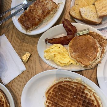 Bisbee Breakfast Club - Breakfast & Brunch Near Me - Gilbert, Arizona