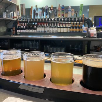 The Hoppy Gnome - Beer flight - New American Near Me - Fort Wayne, Indiana