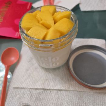 MeloMelo Coconut Dessert - Sliced mangoes and coconut - Specialty Food Near Me - Los Angeles, California MeloMelo Coconut Dessert - Sliced mangoes and coconut - Specialty Food Near Me - Los Angeles, California