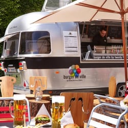 Burger de Ville - der kultige amerikanische Airstream als Food Truck