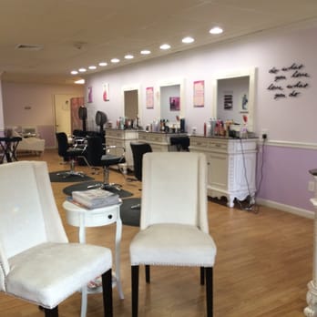Salon Beautopia - Hair Salons Near Me - Cranston, Rhode Island