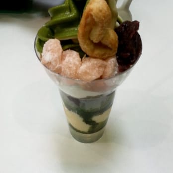 releaf - Matcha parfait - Ice Cream & Frozen Yogurt Near Me - Arlington Heights, Illinois releaf - Matcha parfait - Ice Cream & Frozen Yogurt Near Me - Arlington Heights, Illinois