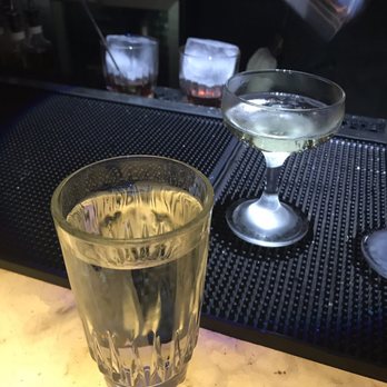 The Roosevelt Room - Cocktail Bars Near Me - Austin, Texas