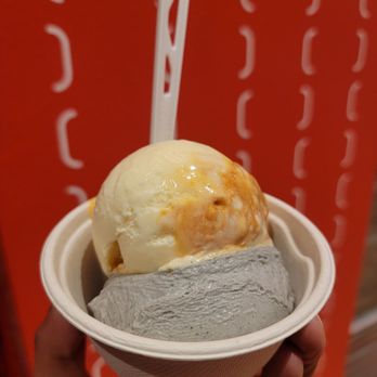Milk & Froth - Honeycomb and black sesame - Ice Cream & Frozen Yogurt Near Me - Ann Arbor, Michigan