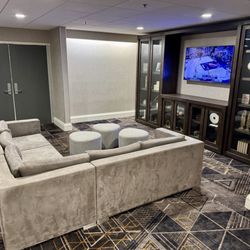 Hyatt Regency Atlanta - Sitting areas on floor LL3