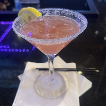 PJ Whelihan’s - Strawberry lemon drop with Coconut rum - Pubs Near Me - Wynnewood, Pennsylvania PJ Whelihan’s - Strawberry lemon drop with Coconut rum - Pubs Near Me - Wynnewood, Pennsylvania