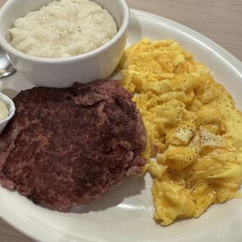 Nat's West Cafe - Corned beef with eggs & grits - Breakfast & Brunch Near Me - Canoga Park, California Nat's West Cafe - Corned beef with eggs & grits - Breakfast & Brunch Near Me - Canoga Park, California