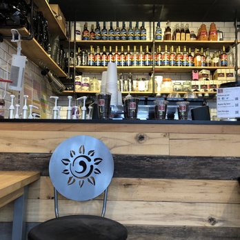Longfellow's Coffee - Drink area - Coffee & Tea Near Me - Mahwah, New Jersey