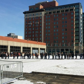 Return of the Mac - The general admission line just before 1pm - Photo 3 - Festivals Near Me - Indianapolis, Indiana