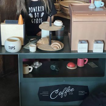 Looney Bean Coffee - Cute little play areas for the kids - Coffee & Tea Near Me - Mammoth Lakes, California Looney Bean Coffee - Cute little play areas for the kids - Coffee & Tea Near Me - Mammoth Lakes, California