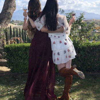 Grapeline Wine Tours - Wine Tours Near Me - Temecula, California Grapeline Wine Tours - Wine Tours Near Me - Temecula, California