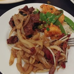 Pork Chow Mein (午) 豬肉炒麵