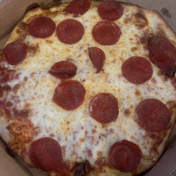 Pascalli Kitchen - 10 inch pepperoni - Pizza Near Me - Miramar Beach, Florida Pascalli Kitchen - 10 inch pepperoni - Pizza Near Me - Miramar Beach, Florida