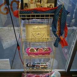 Althea's Other Closet - Bows,mirrors, flash tattoos, headbands